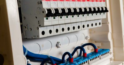 Instalacja elektryczna w domu - ile obwodów naprawdę potrzebujesz?